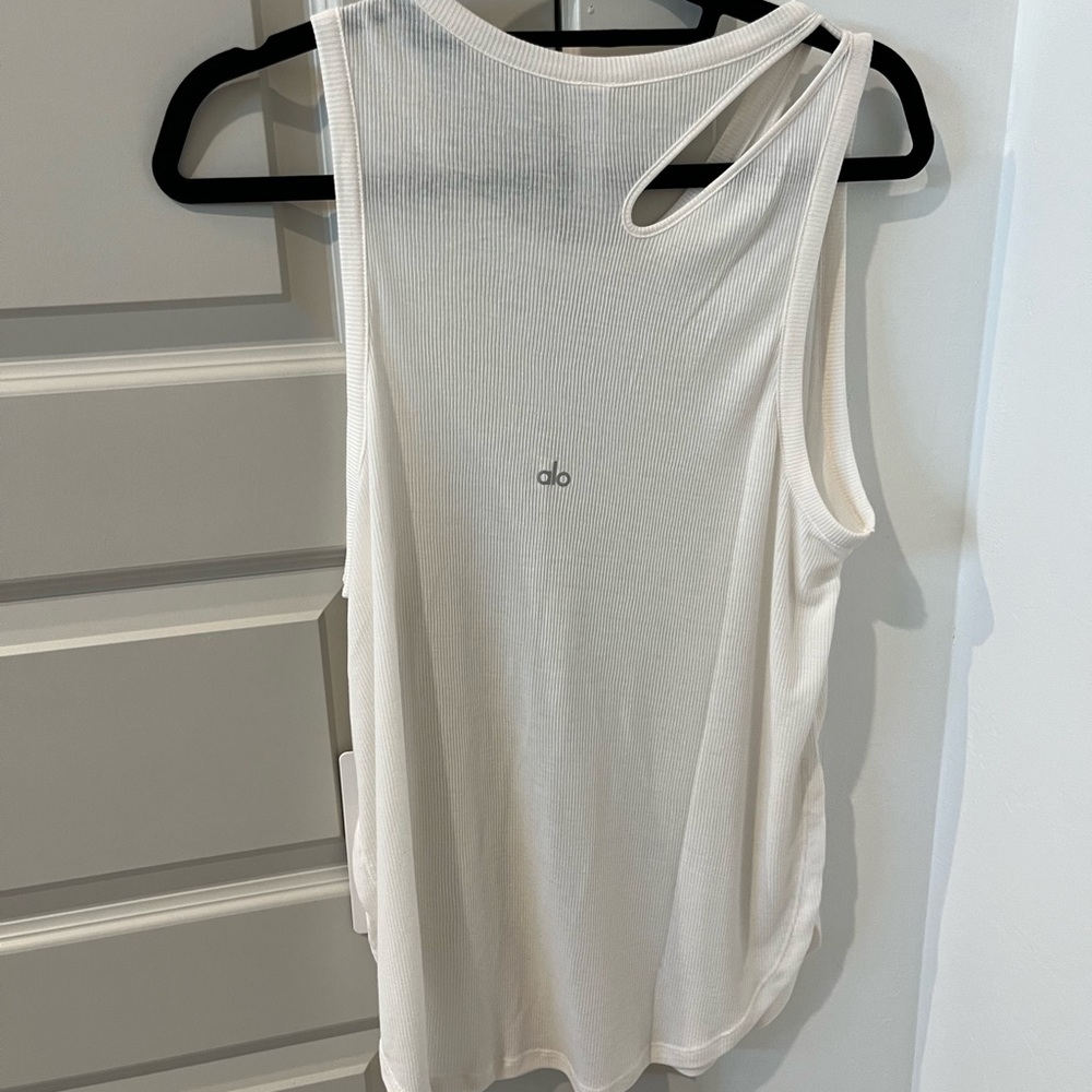 Alo Yoga Ribbed Peak Tank - S, M, L sizes available! - Picture 3 of 6